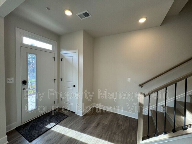 Building Photo - 12770 Sunrise Valley Dr