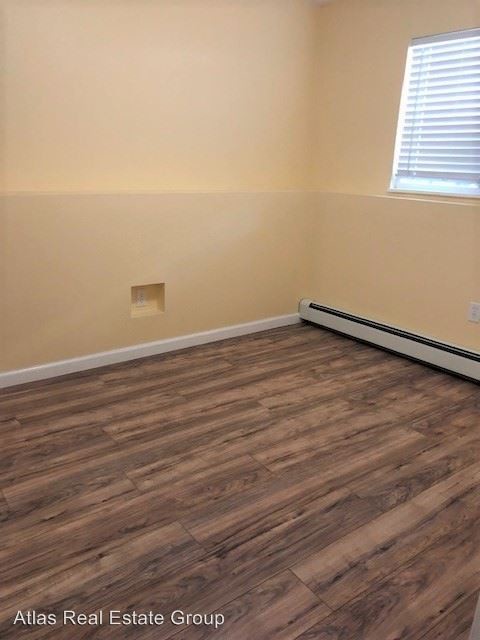 Building Photo - 320 Vehr Dr