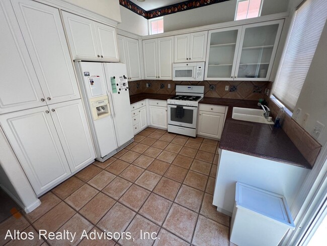 Building Photo - 5 br, 2.5 bath House - 453 Whisman Park Drive