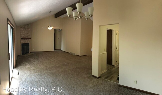 Foto del edificio - 4 br, 2 bath House - 3405 Mirror Lane