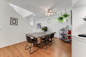 Building Photo - 650 Westcross St