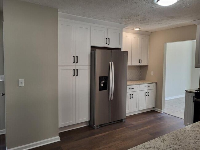 Foto del edificio - 1194 Meadow Oaks Dr NW