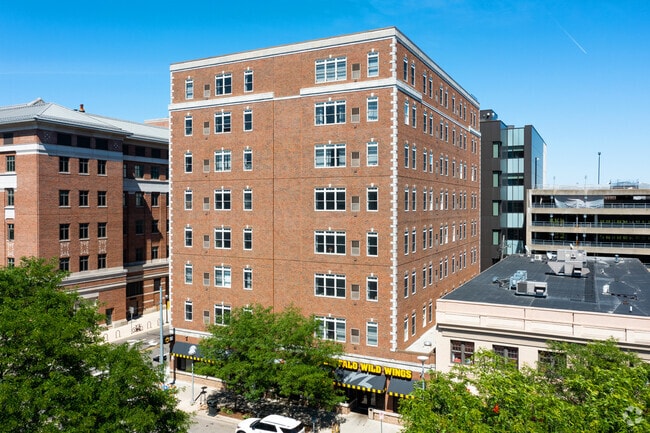 Building Photo - Corner House Apartments