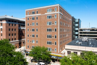 Building Photo - Corner House Apartments