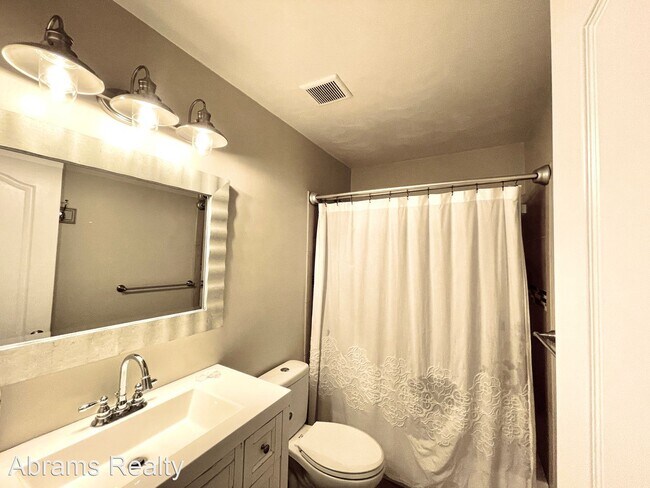 Foto del edificio - 4 br, 2.5 bath House - 2665 Springhaven Drive