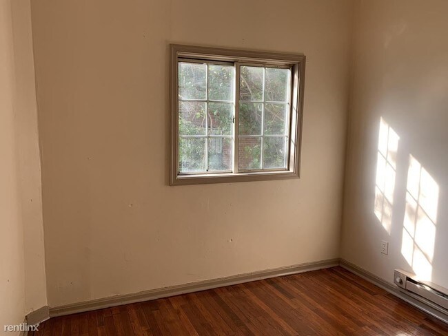 Foto del edificio - 3506 16th St NW