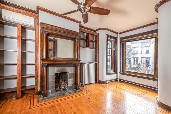 Foto del edificio - 12 Randolph Pl NW