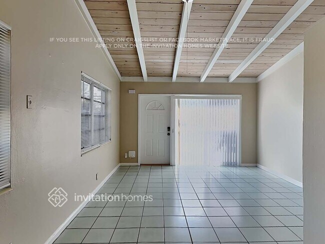 Foto del edificio - 1275 SW 28th Rd