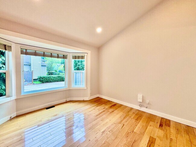 Foto del edificio - Great SFH for rent in North Rose Hill