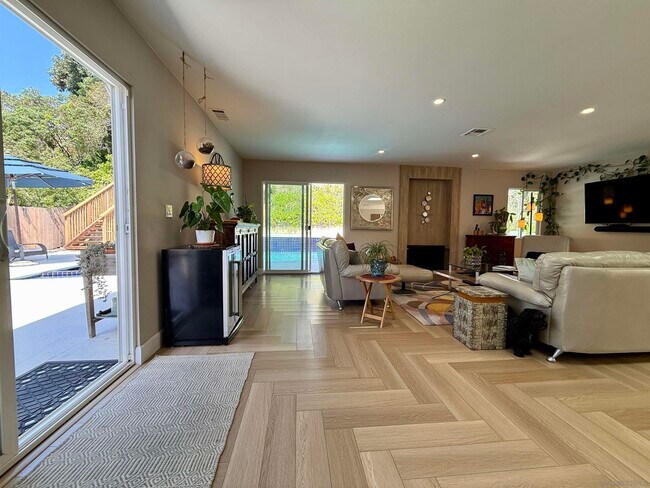 Foto del edificio - 5339 Pendleton St