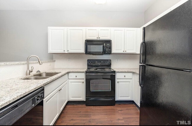 Building Photo - 2631 Oldgate Dr