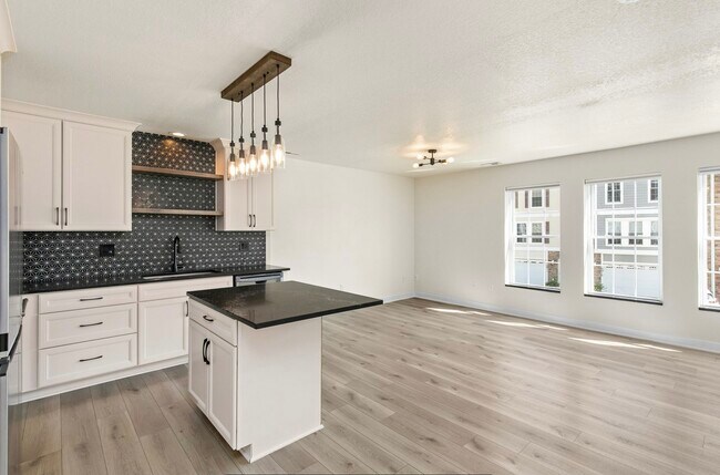 Foto del edificio - Series 1102 of Urban Nest Properties, LLC