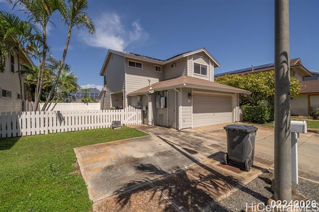 Foto del edificio - 87-836-836 Helekula Way