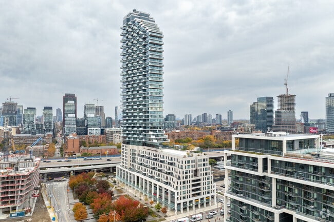Monde Condos