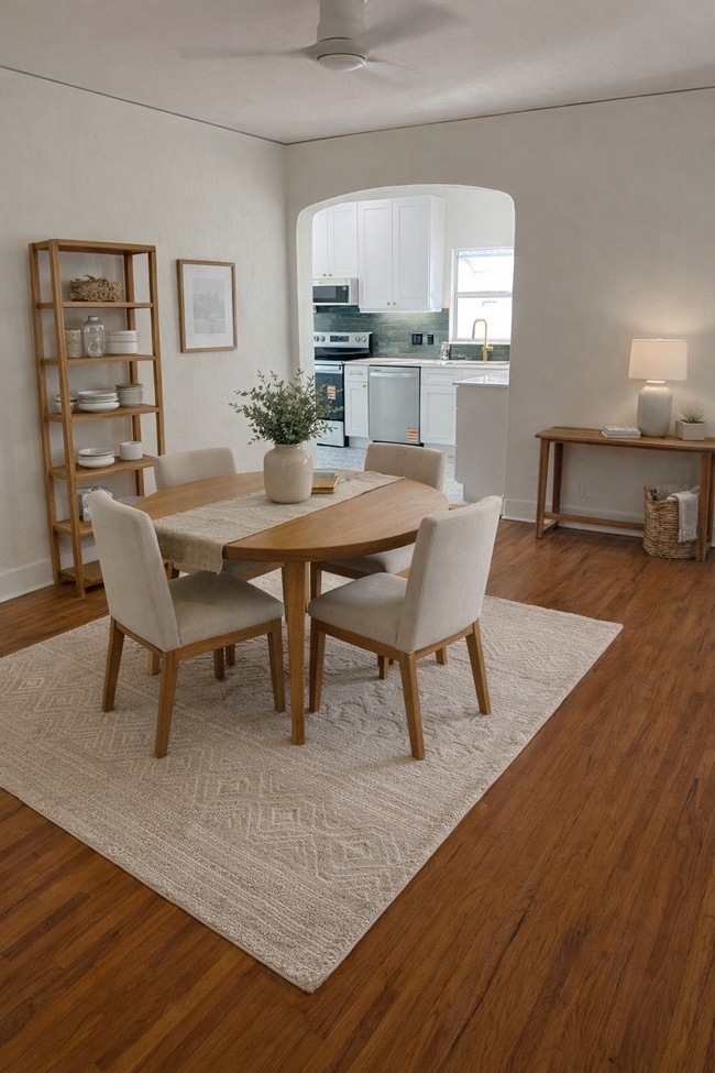 Foto del edificio - 331 Princeton Dr