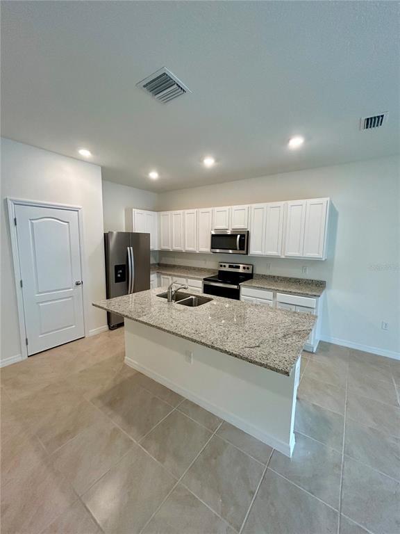 Foto del edificio - 1535 Lumber Ave