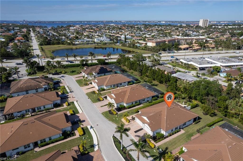 Foto principal - 1149 S Town and River Dr