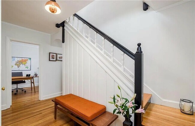 Foto del edificio - 2 Grennan Rd