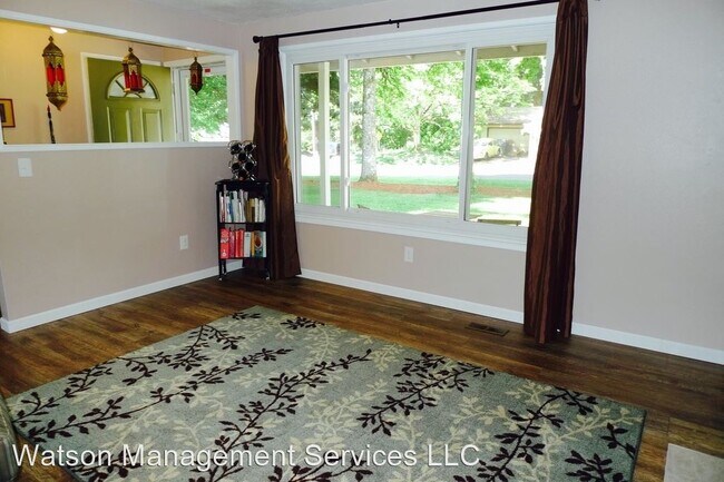 Building Photo - 3 br, 1.5 bath House - 2935 NW Satinwood St