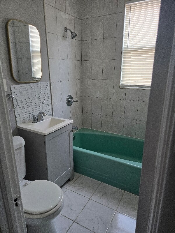 Foto del edificio - 204 W 16th St