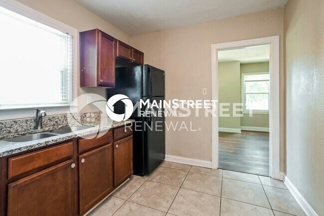 Foto del edificio - 3 Bedroom Pet-Friendly Home in Charlotte, NC with Main Street Renewal