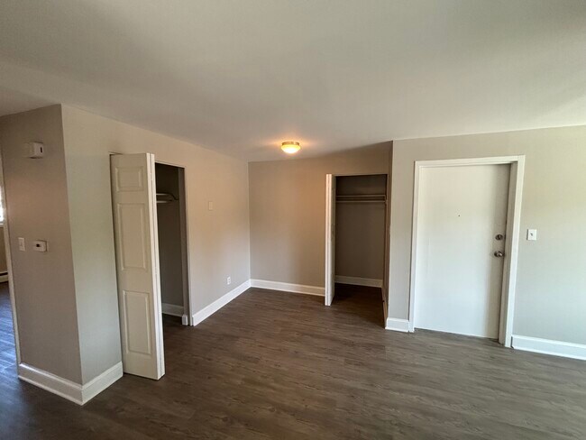 espacio de armario adicional - Gress Apartments