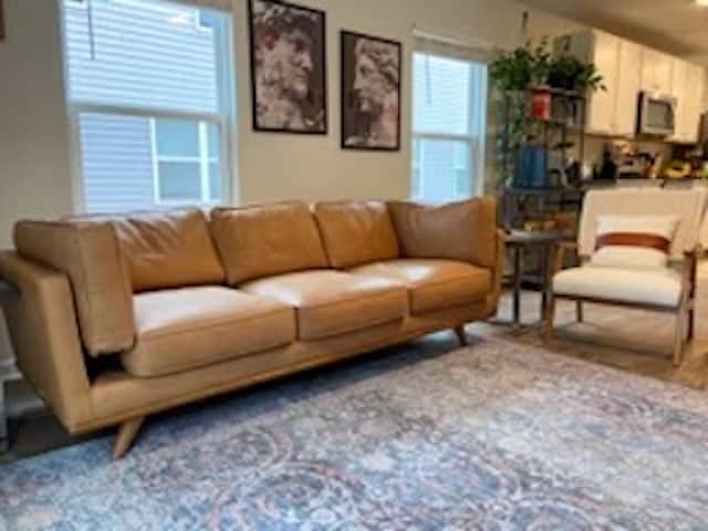 Foto principal - 125 E Sunrise Ln