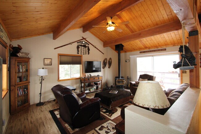 Foto del edificio - 1218 Bow Canyon Ct