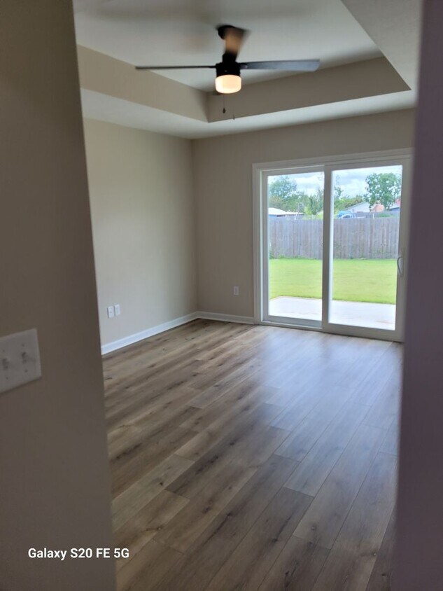Foto del edificio - Single Family Home