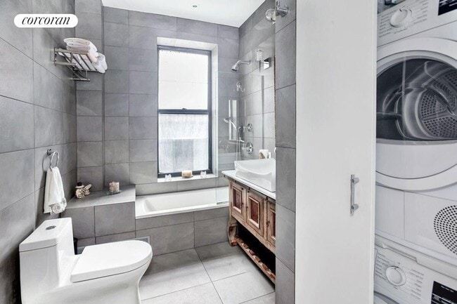 Foto del edificio - 1845 Adam Clayton Powell Jr Blvd