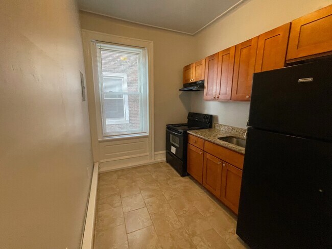 Building Photo - 1302 W Allegheny Ave
