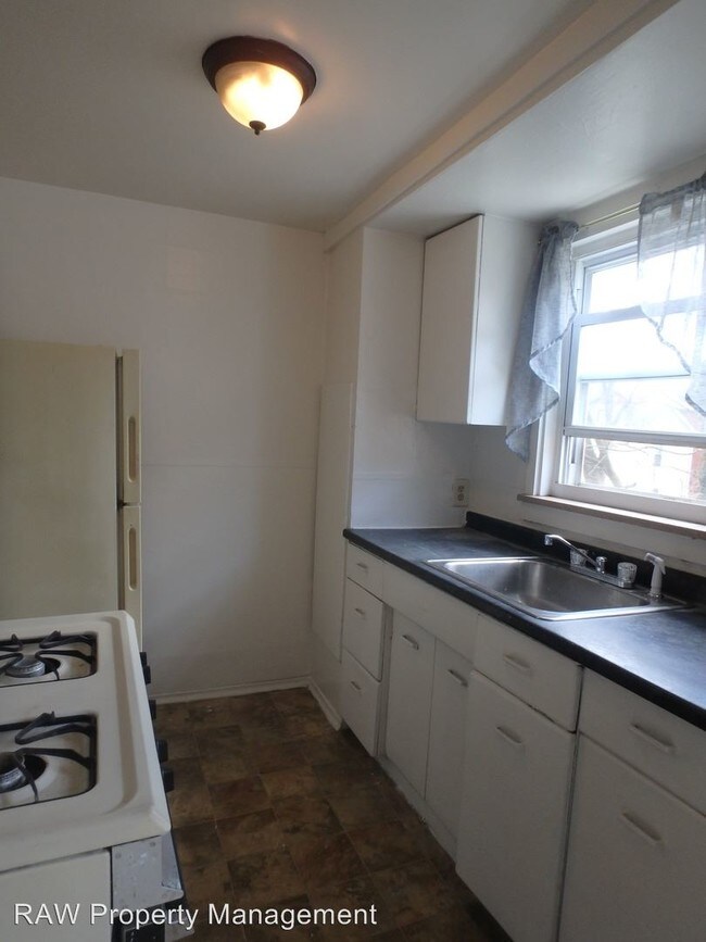 Foto del edificio - 4230 Williamson Pl