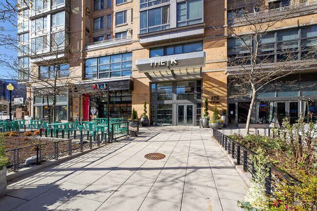 Building Photo - 475 K St NW