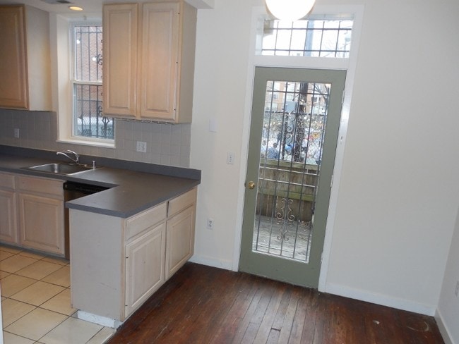 Building Photo - 2026 13th St NW