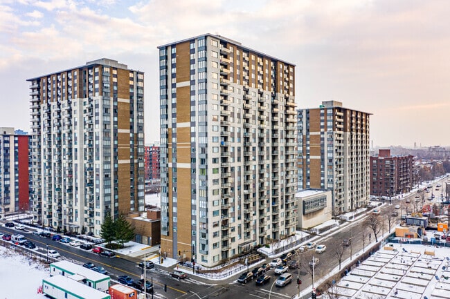Photo du bâtiment - 1200 Rue Saint-Jacques