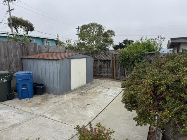 Building Photo - 1513 Vallejo St