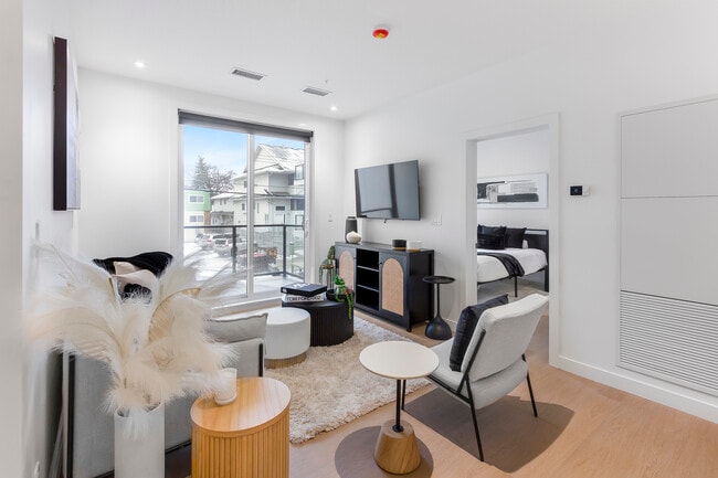 Building Photo - The Leston