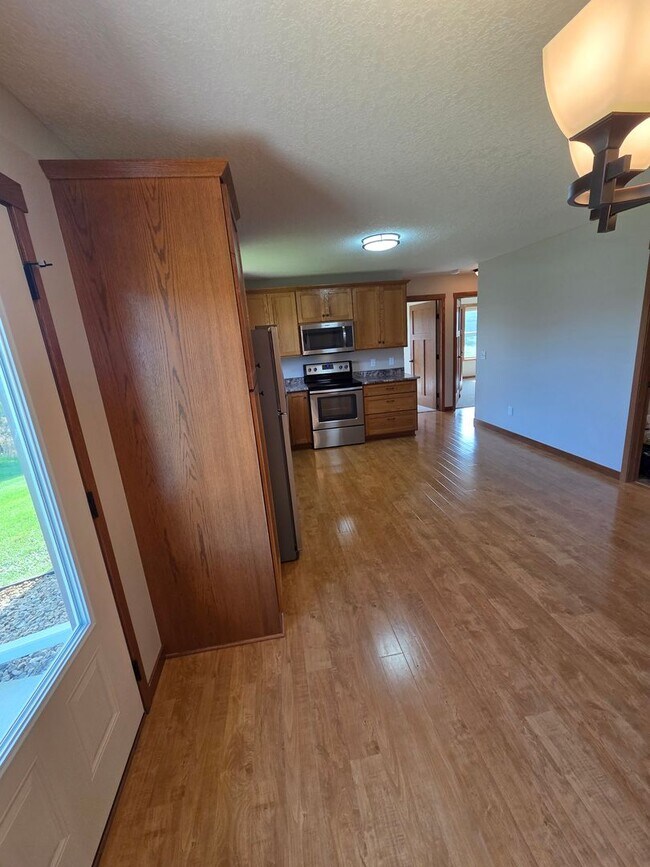 Foto del edificio - 38231 Ewing Ct