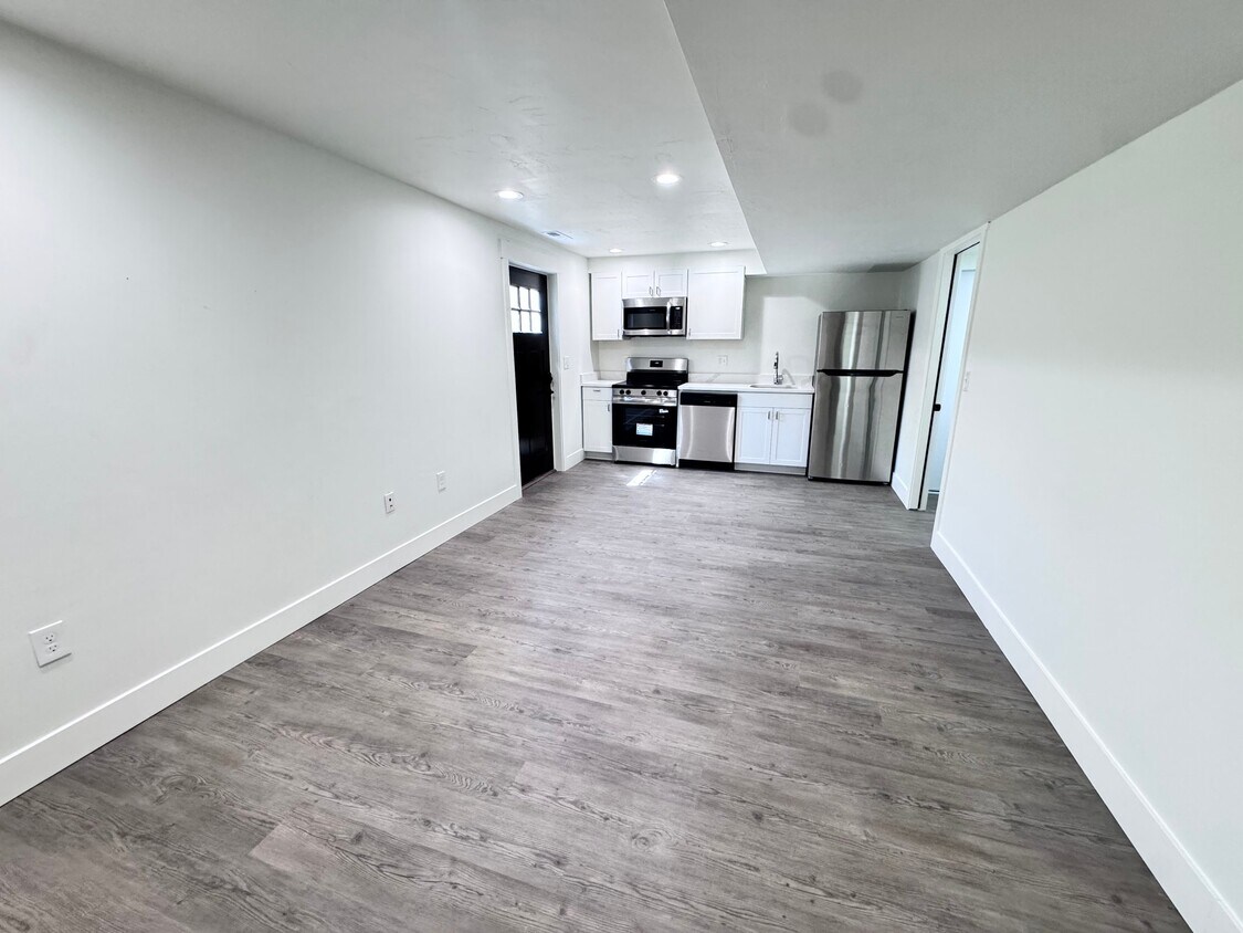 Foto del edificio - 4729 Middleboro Rd