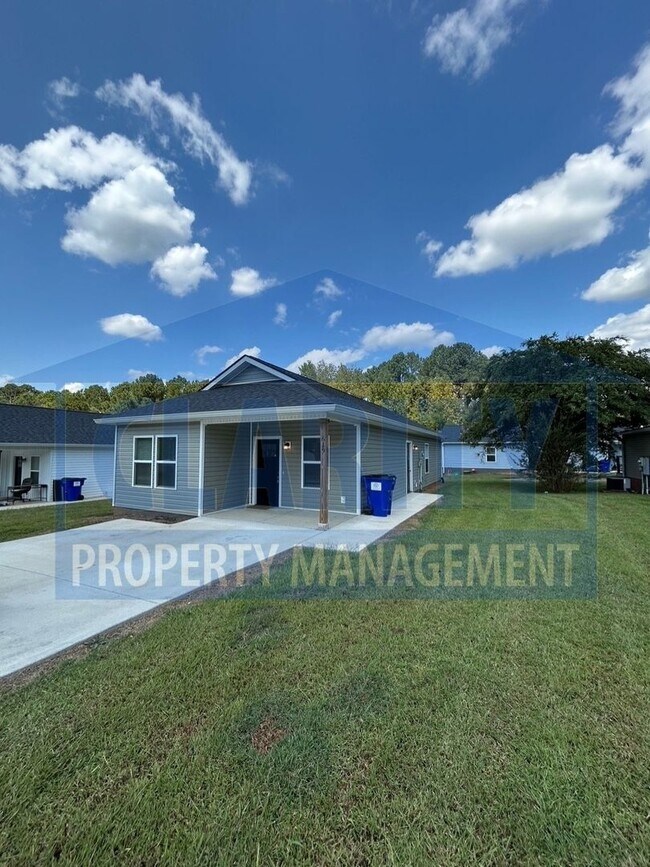 Foto del edificio - **NEW YEAR'S SPECIAL**$300 OFF FIRST MONTH'S RENT!**