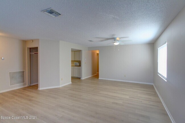 Building Photo - 1309 Harrison St
