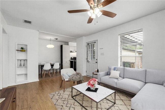 Building Photo - 123 Coleman St