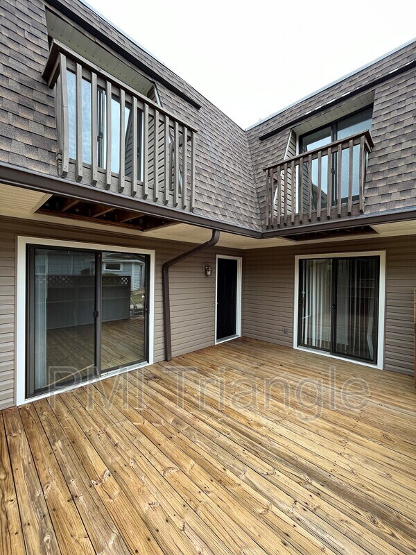 Primary Photo - 101 Finley Forest Dr