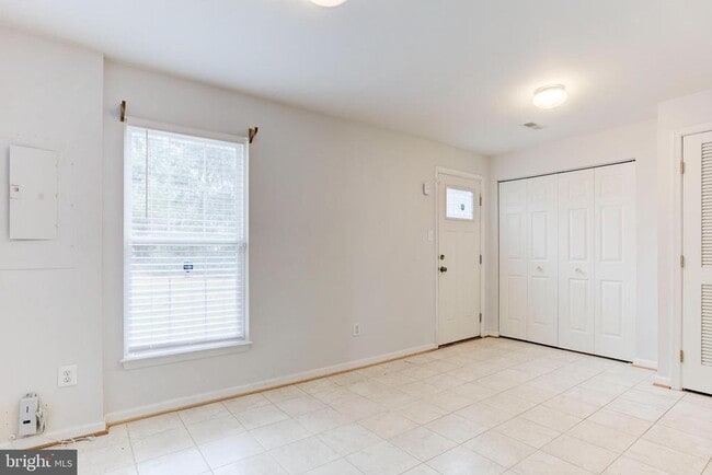 Building Photo - 4014 Fountain Bridge Ct