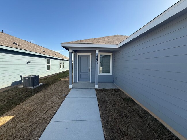 Building Photo - New Build - 4 Bed 2 Bath in Prime Location