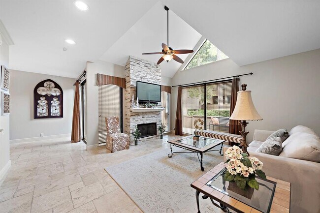 Foto del edificio - 280 Litchfield Ln