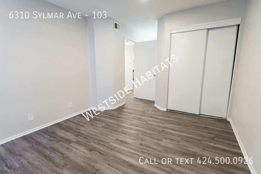 Primary Photo - 6310 Sylmar - Gorgeous, fully renovated bu...