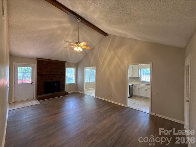 Building Photo - 7638 Campbell Creek Ln