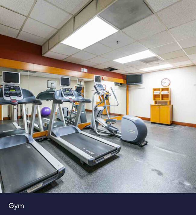 Foto del edificio - 9880 N Scottsdale Rd