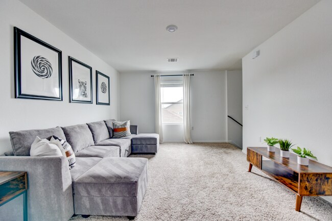 Foto del edificio - 2204 Nightview Dr